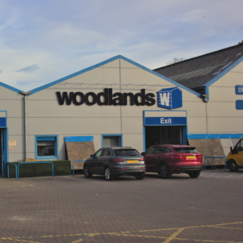 Woodlands DIY